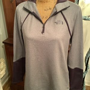 The North Face Pullover